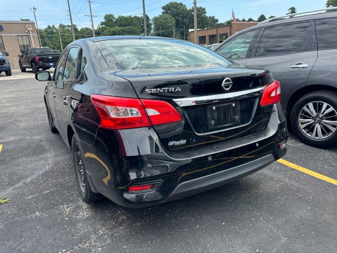 Used 2016 Nissan Sentra S FWD image 8