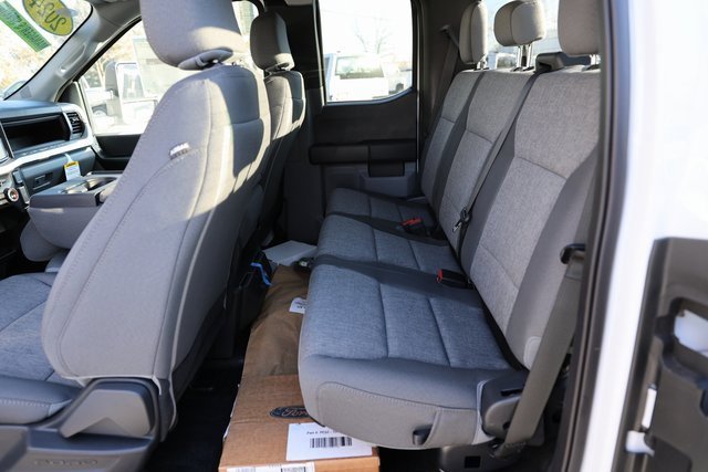 Used 2024 Ford F550 4x4 SuperCab Super Duty w/ Snow Plow Prep Package image 14