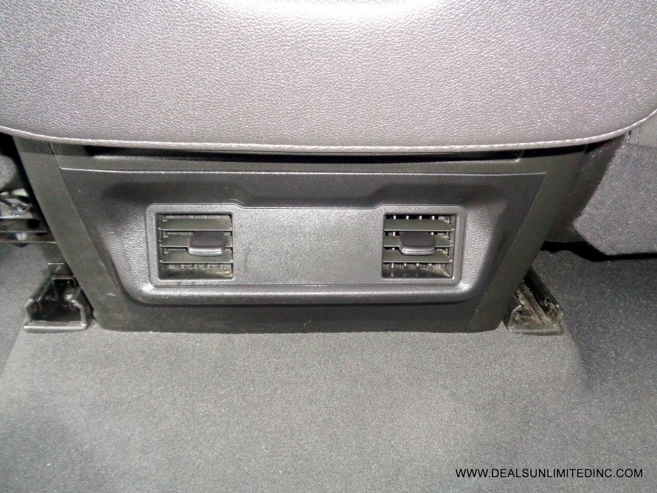 Used 2023 Chevrolet Silverado 2500 Custom w/ Custom Value Package image 20