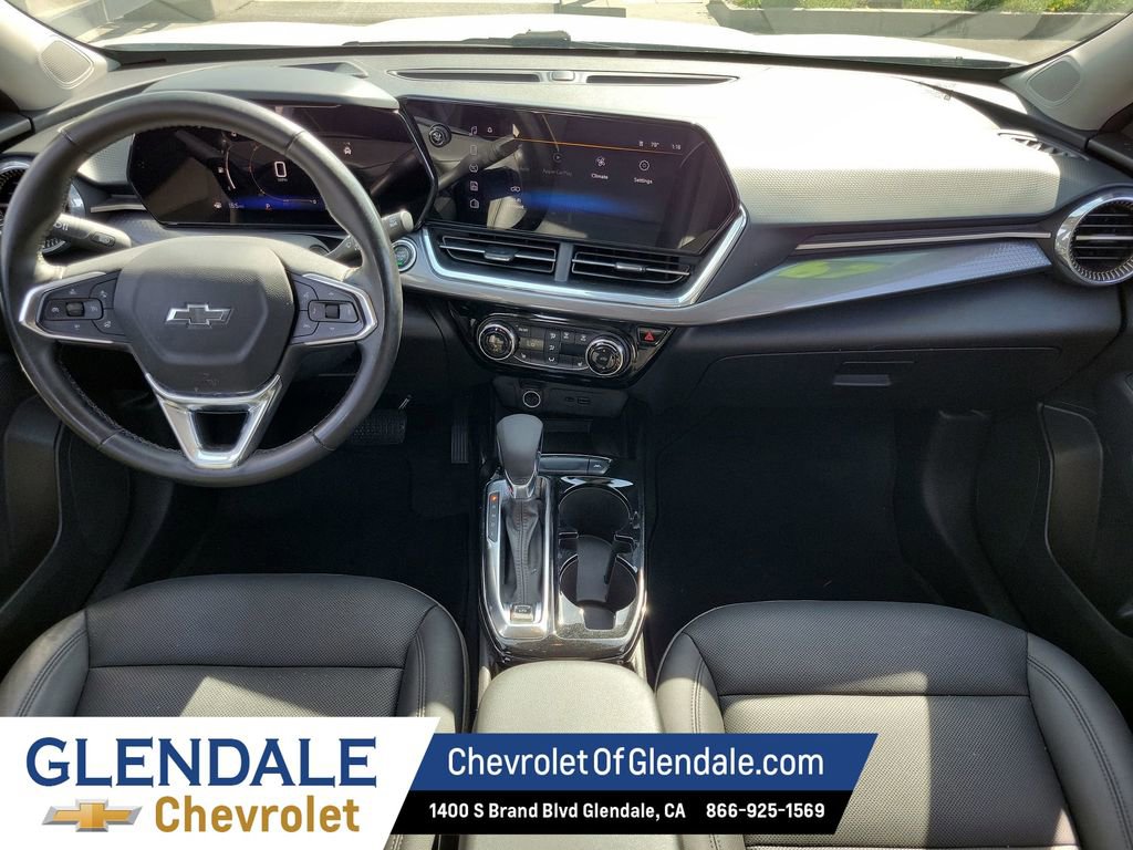 Used 2024 Chevrolet Trax ACTIV w/ Sunroof Package image 23