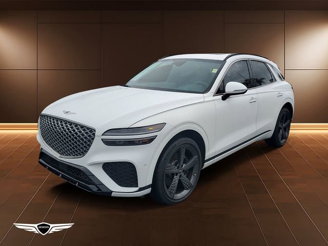 Used 2023 Genesis GV70 3.5T Sport w/ Sport Prestige Package image 3