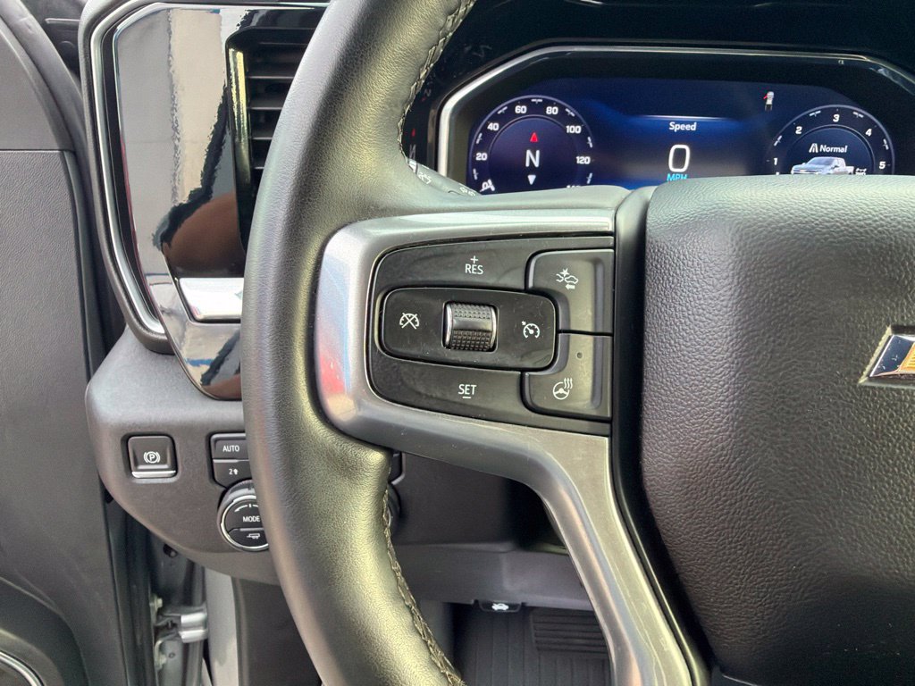 Used 2025 Chevrolet Silverado 1500 LT AWD/4WD image 22