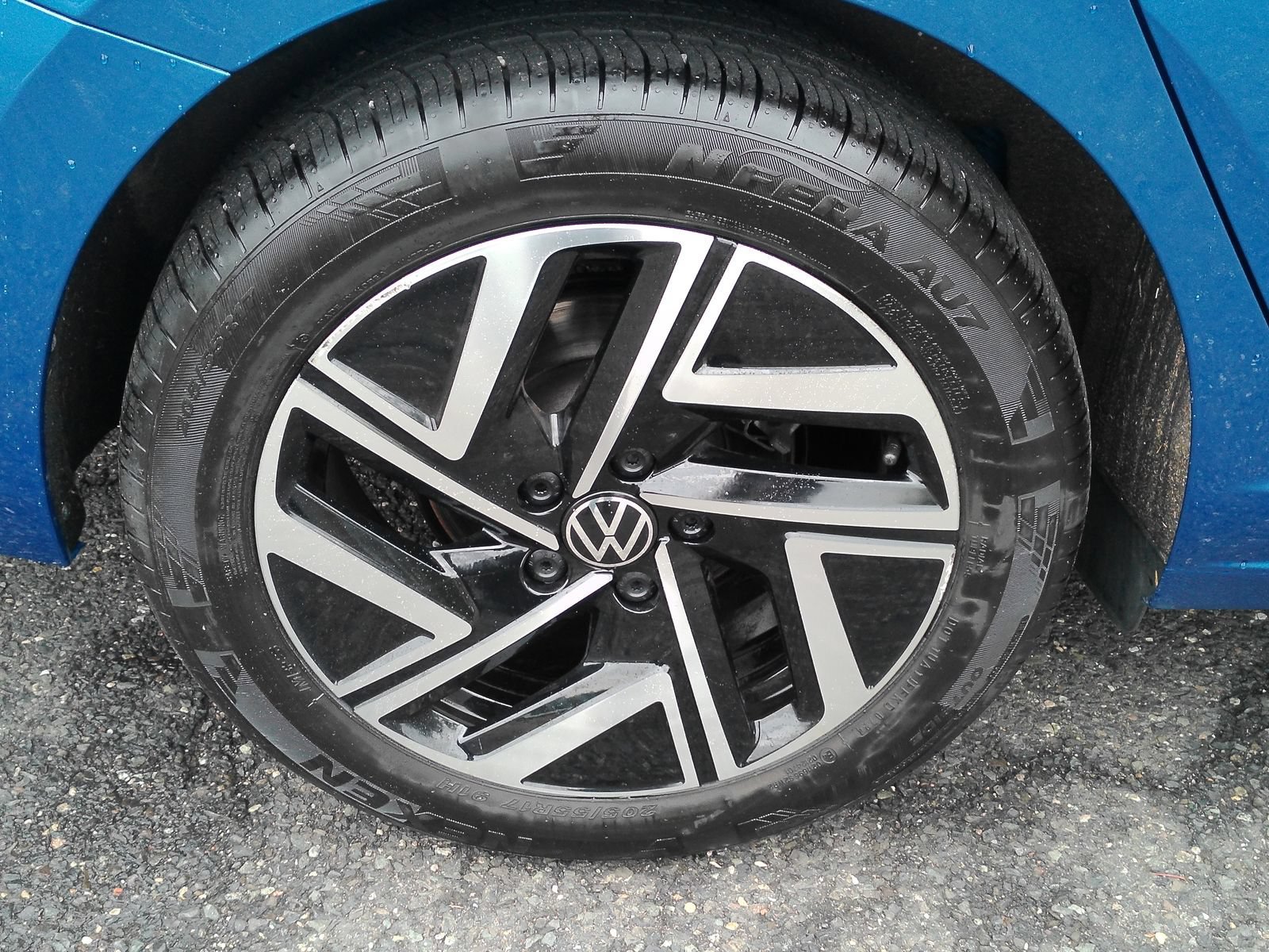 Used 2024 Volkswagen Jetta SEL FWD image 31