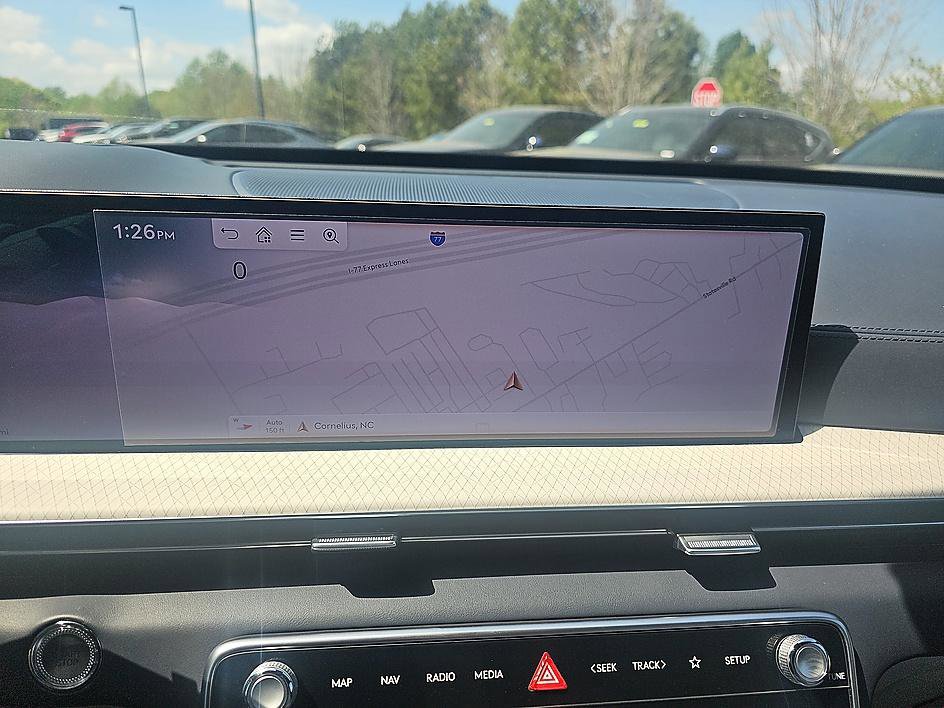 Used 2025 Genesis GV80 3.5T Prestige image 29