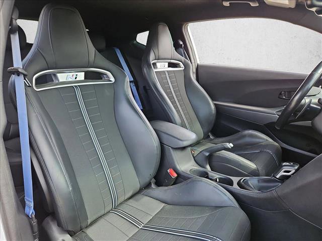 Used 2021 Hyundai Veloster N image 19