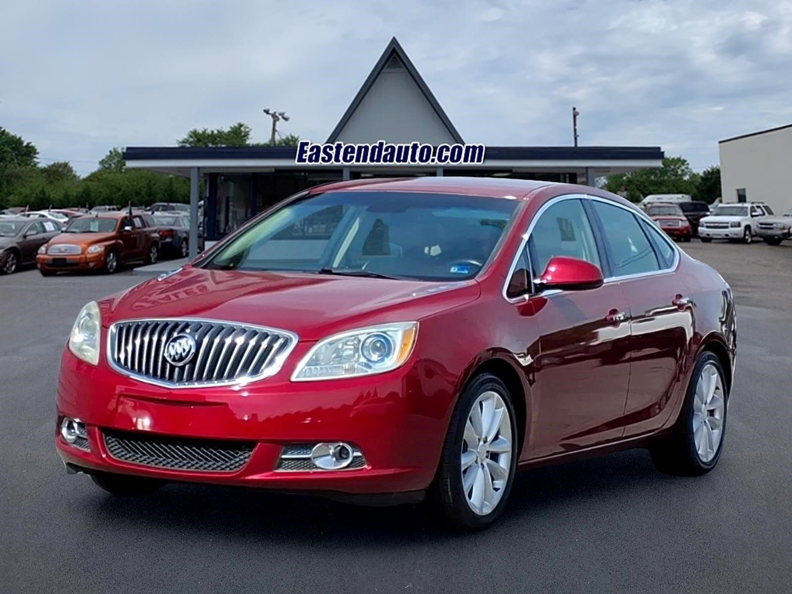 Used 2013 Buick Verano FWD image 1