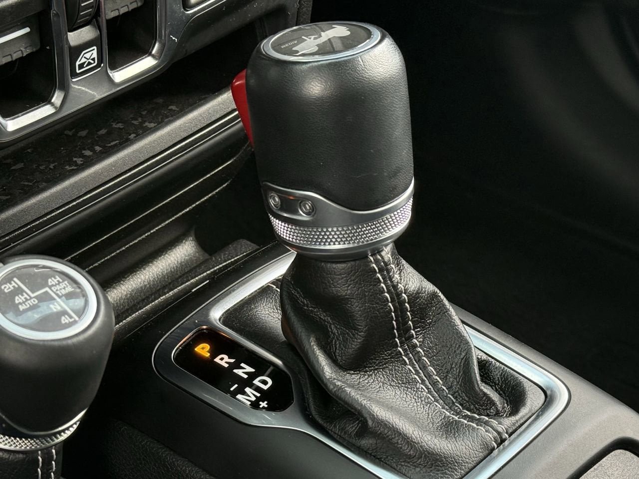 Used 2022 Jeep Wrangler Unlimited Sahara w/ Cold Weather Group image 18