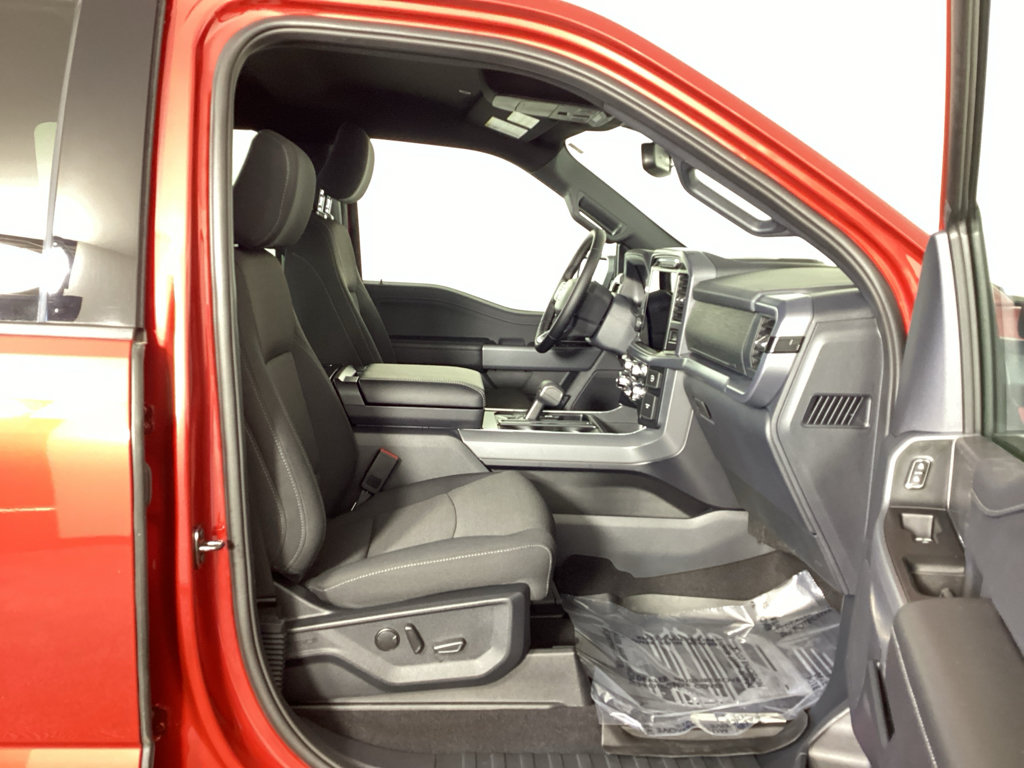 Used 2025 Ford F150 XLT w/ Equipment Group 302A MID AWD/4WD image 10