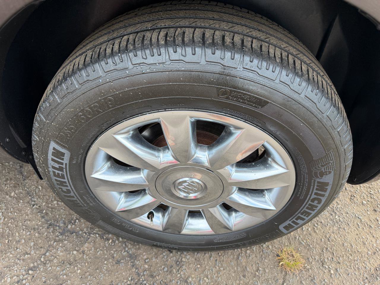 Used 2014 Buick Enclave Leather w/ Trailering Provision Package image 28