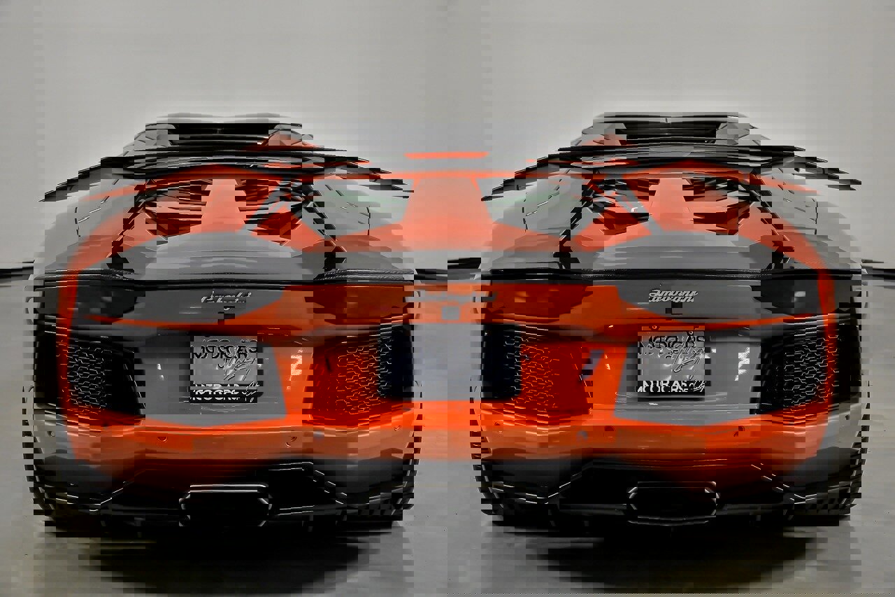 Used 2014 Lamborghini Aventador LP 700-4 image 12