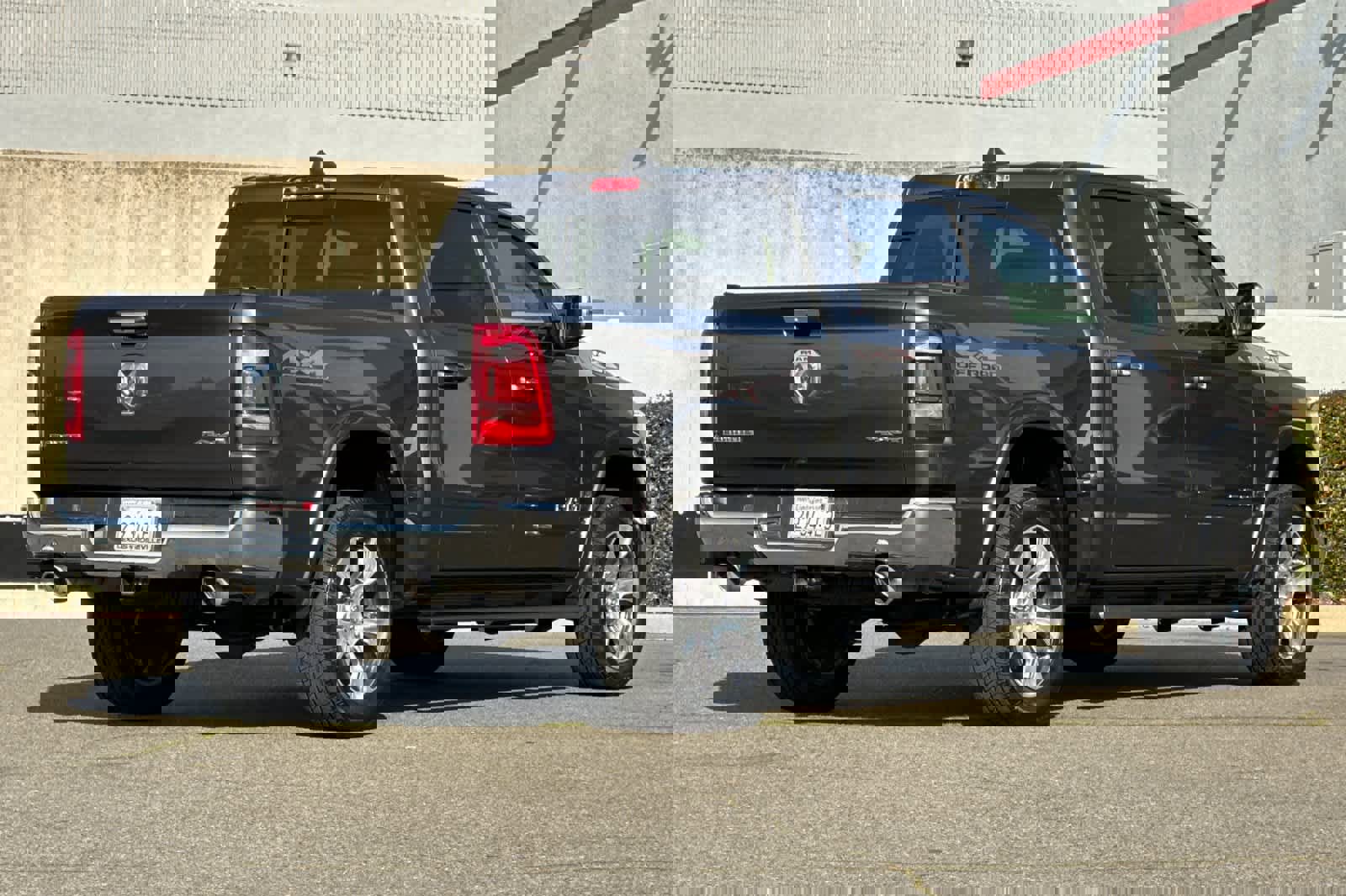 Used 2021 RAM 1500 Laramie video 2