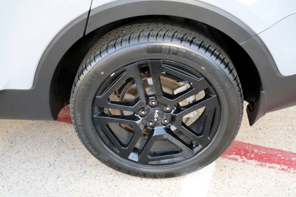 Used 2024 Kia Telluride EX X-Line AWD/4WD image 10