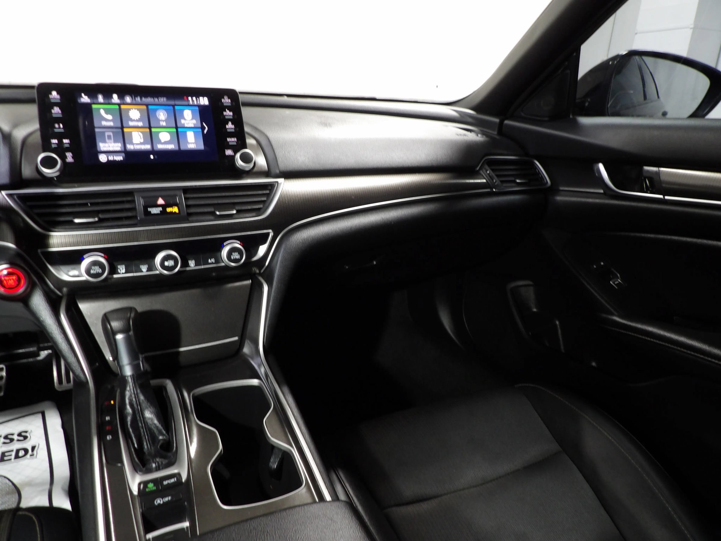 Used 2022 Honda Accord Sport image 13
