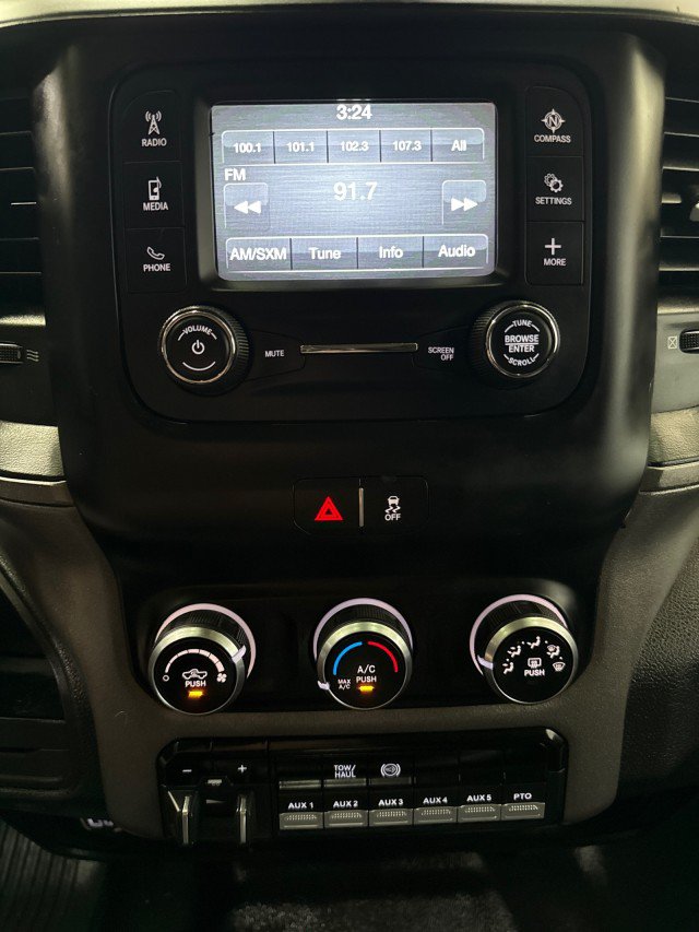 Used 2019 RAM 5500 Tradesman w/ Safety Group AWD/4WD image 19
