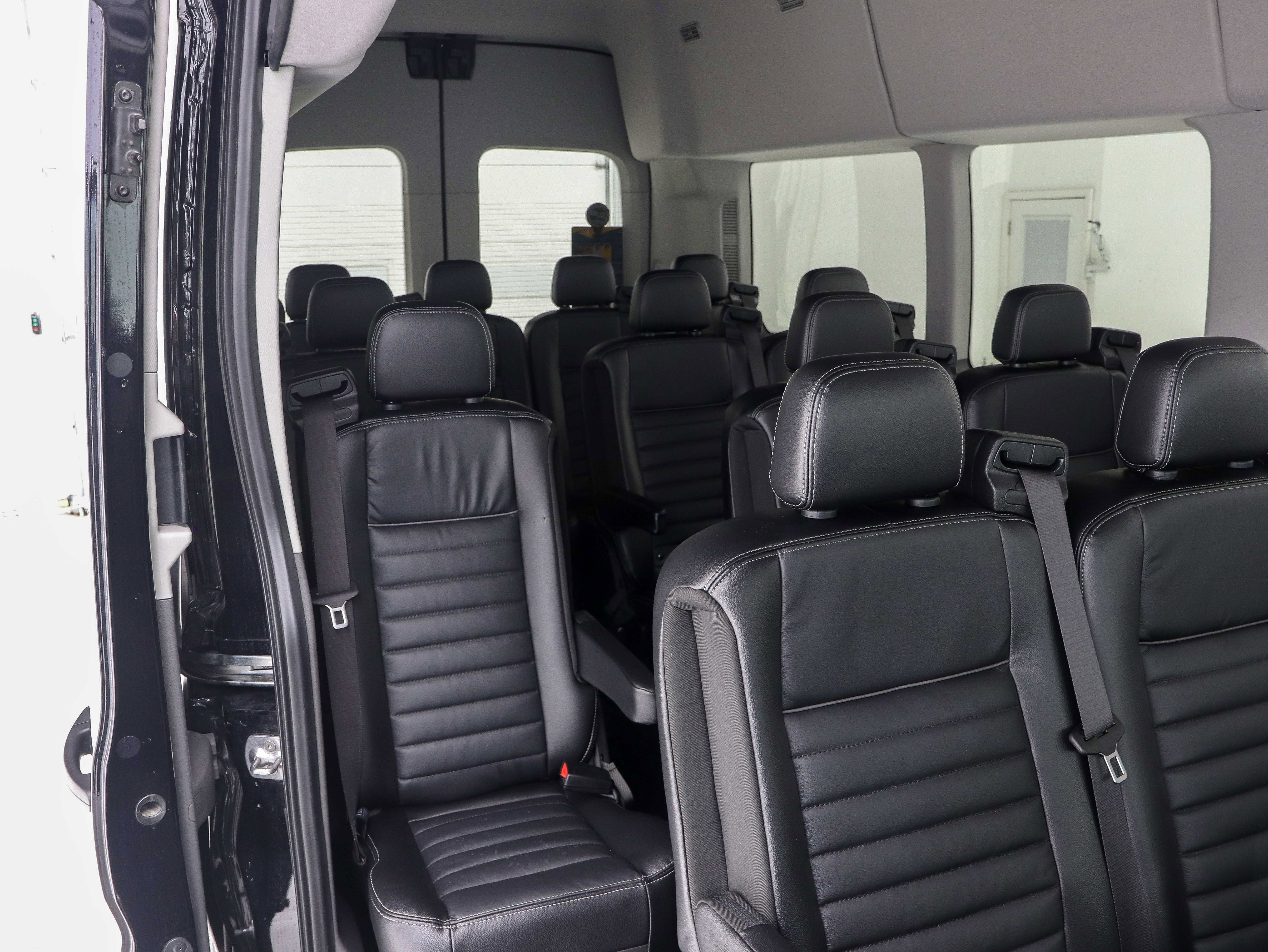 Used 2023 Ford Transit 350 XLT image 14