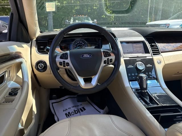 Used 2019 Ford Taurus Limited FWD image 13