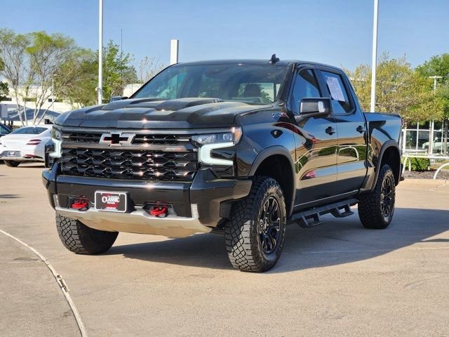 Used 2024 Chevrolet Silverado 1500 ZR2 w/ Technology Package image 11