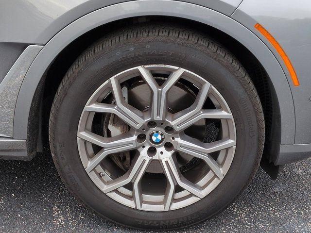 Used 2024 BMW X7 xDrive40i AWD/4WD image 12