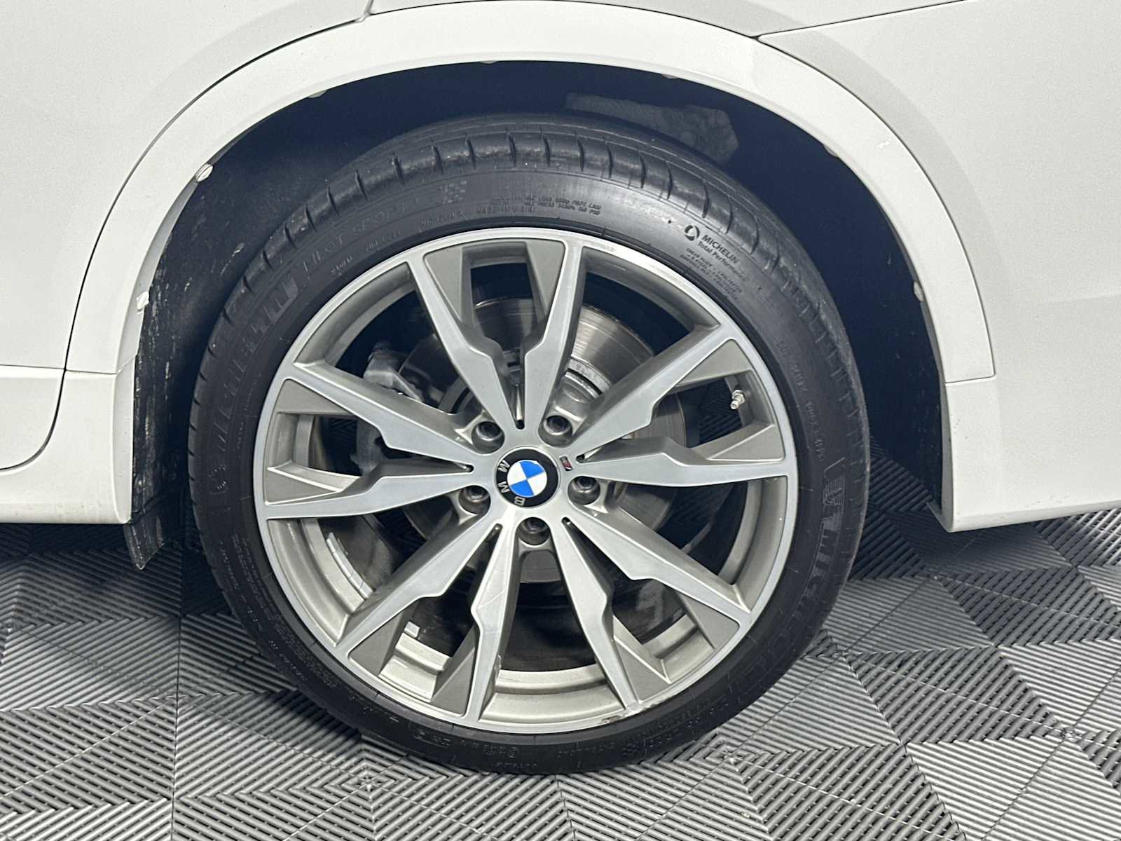 Used 2018 BMW X4 M40i AWD/4WD image 24
