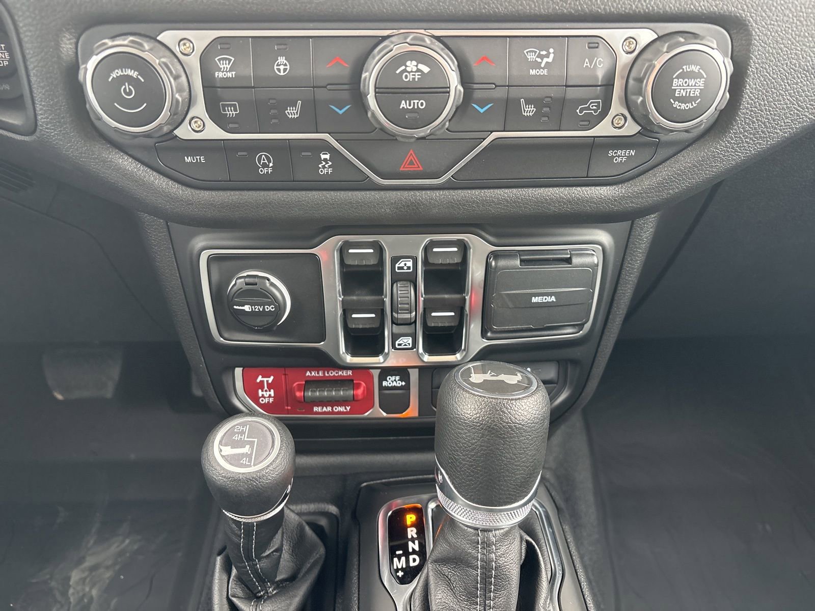 New 2025 Jeep Wrangler Willys image 18