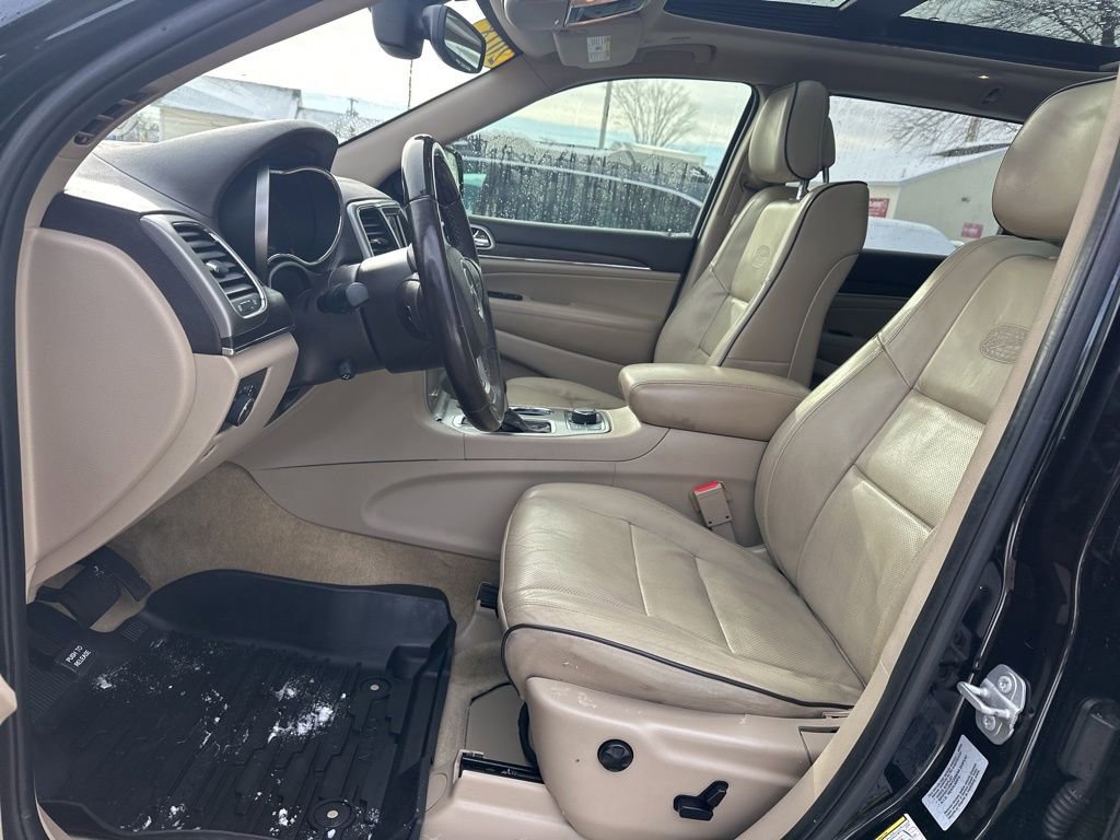 Used 2018 Jeep Grand Cherokee Overland image 13