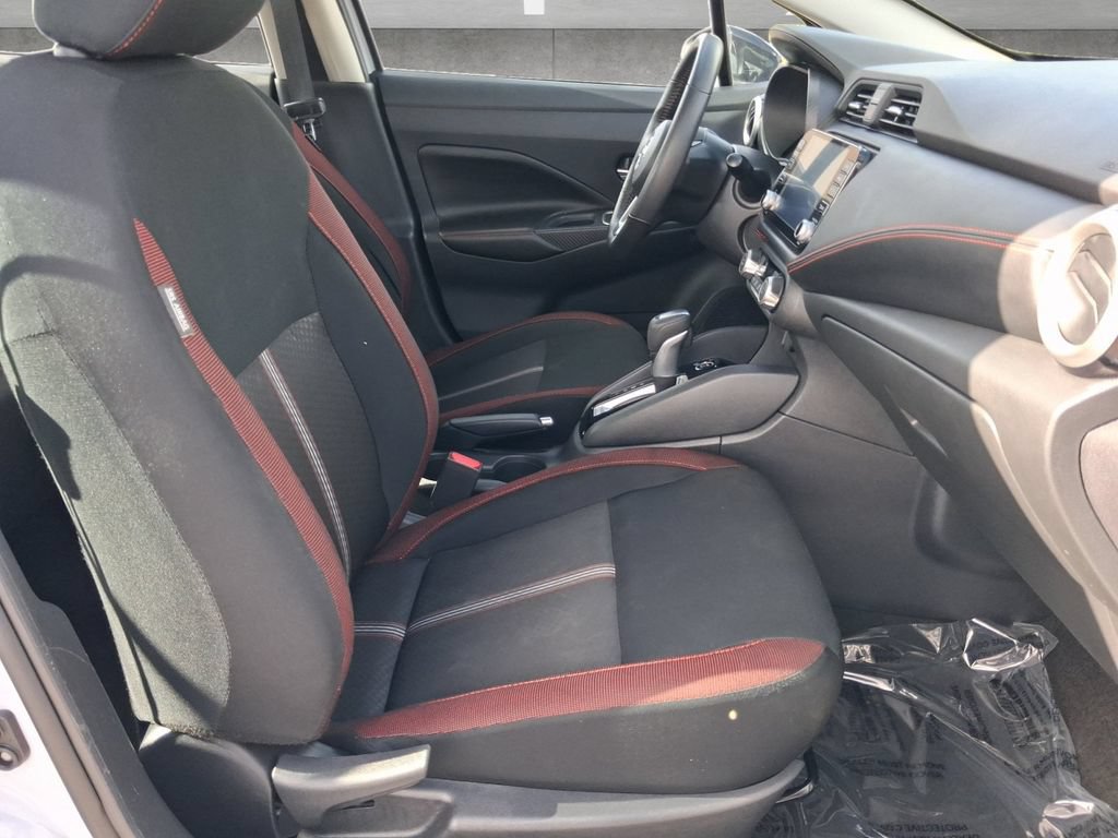 Certified 2025 Nissan Versa SR FWD image 24