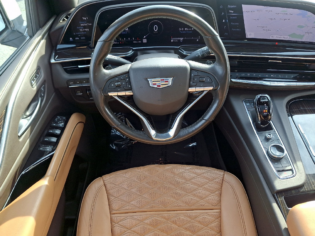 Certified 2021 Cadillac Escalade Premium Luxury w/ Performance Package AWD/4WD image 13