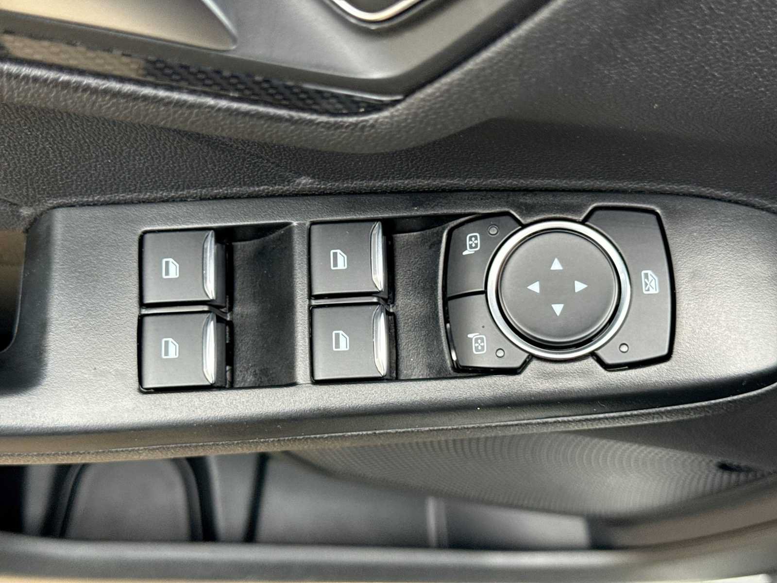 Used 2024 Ford Escape ST-Line w/ Tech Pack #1 AWD/4WD image 16