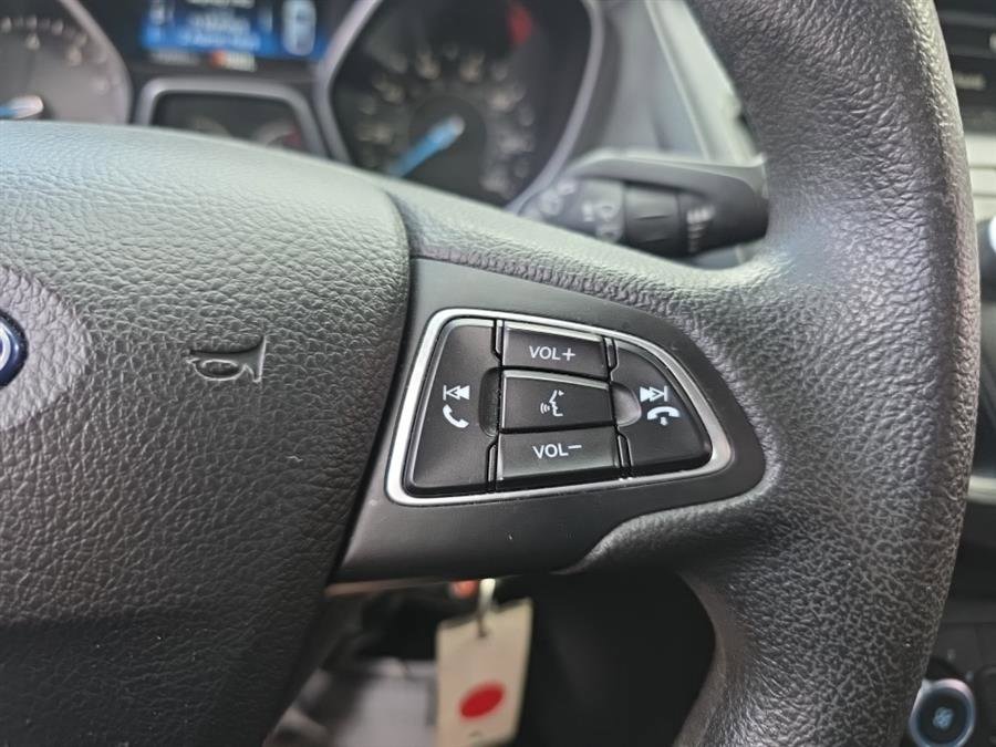 Used 2018 Ford Focus SE image 21
