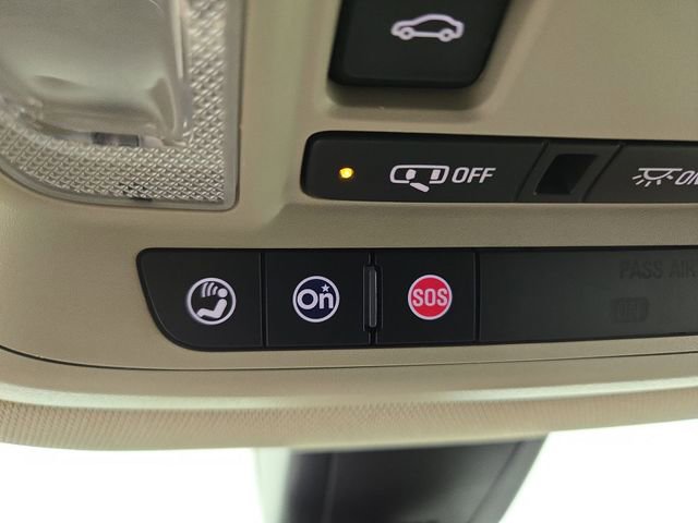 Used 2017 GMC Acadia Denali w/ Technology Package image 27