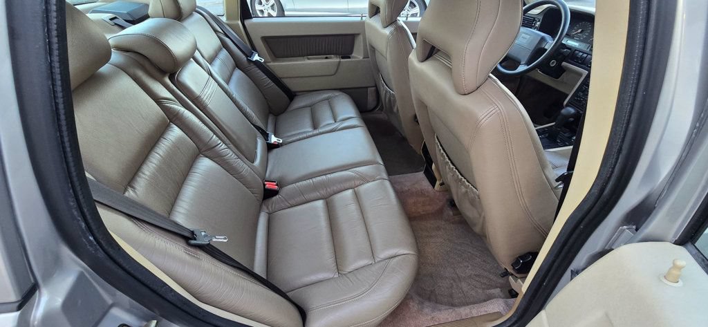 Used 1995 Volvo 850 GLT FWD image 14