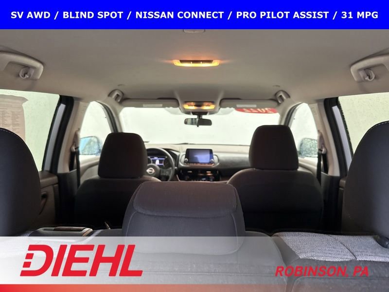 Used 2022 Nissan Rogue SV image 9