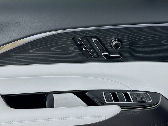 Used 2024 Cadillac Lyriq Luxury image 19