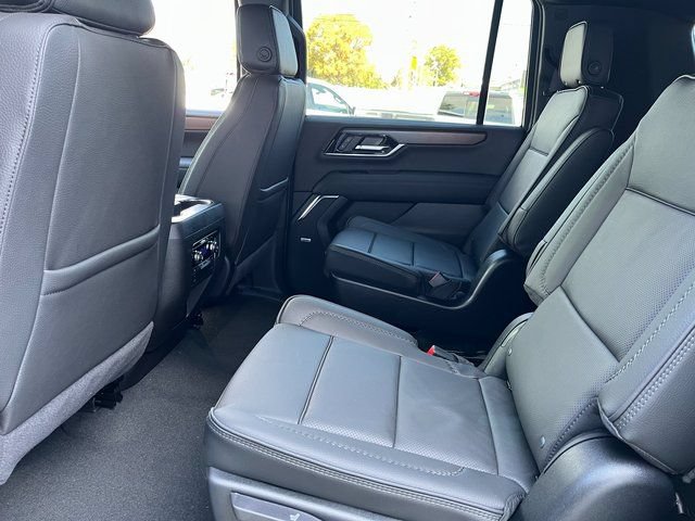 New 2026 GMC Yukon XL Denali w/ Sun & Power Step Package RWD image 12