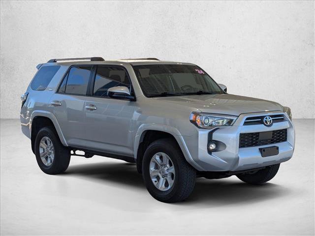Used 2024 Toyota 4Runner SR5 AWD/4WD image 3