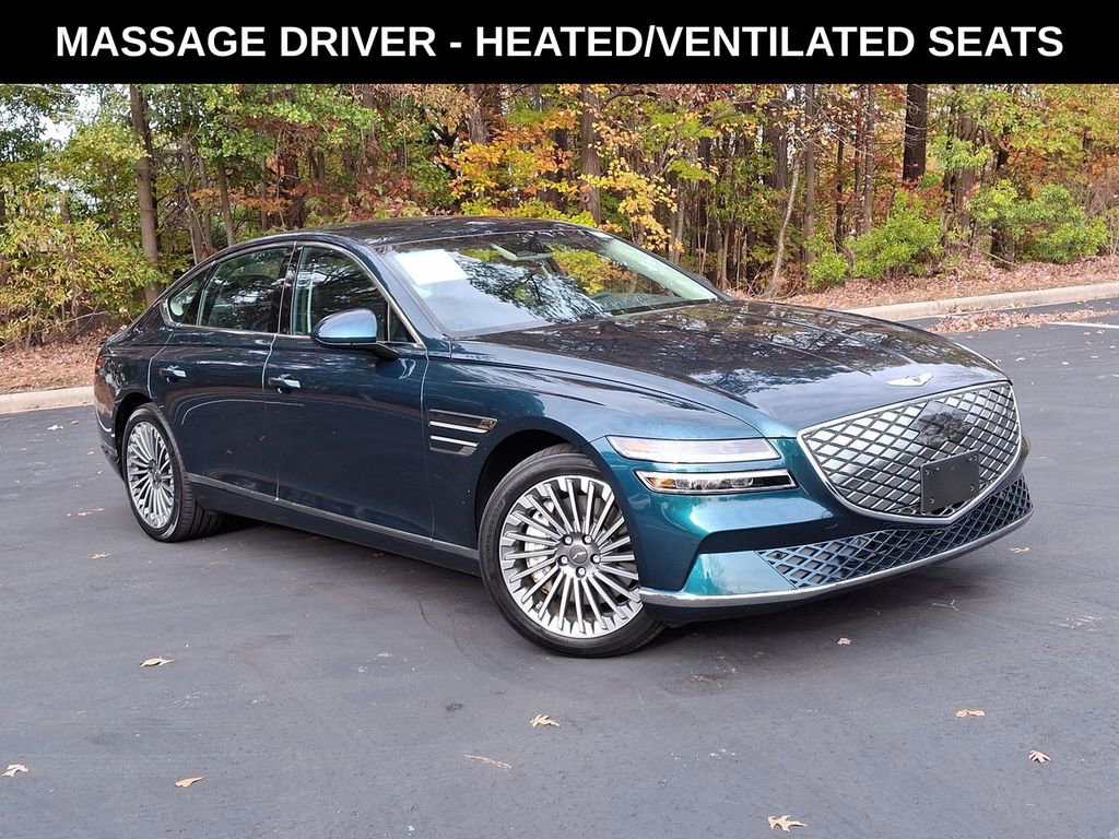 Used 2024 Genesis G80