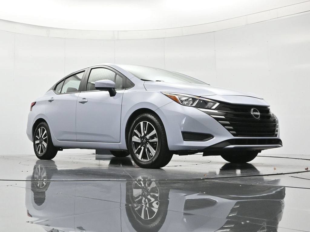 Used 2024 Nissan Versa SV FWD image 38