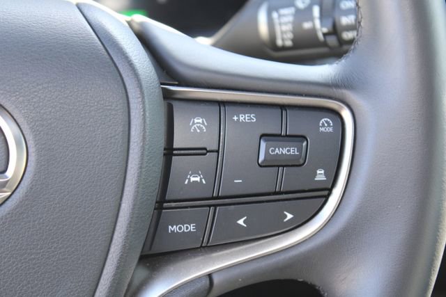 Certified 2025 Lexus UX 300h 300h image 17