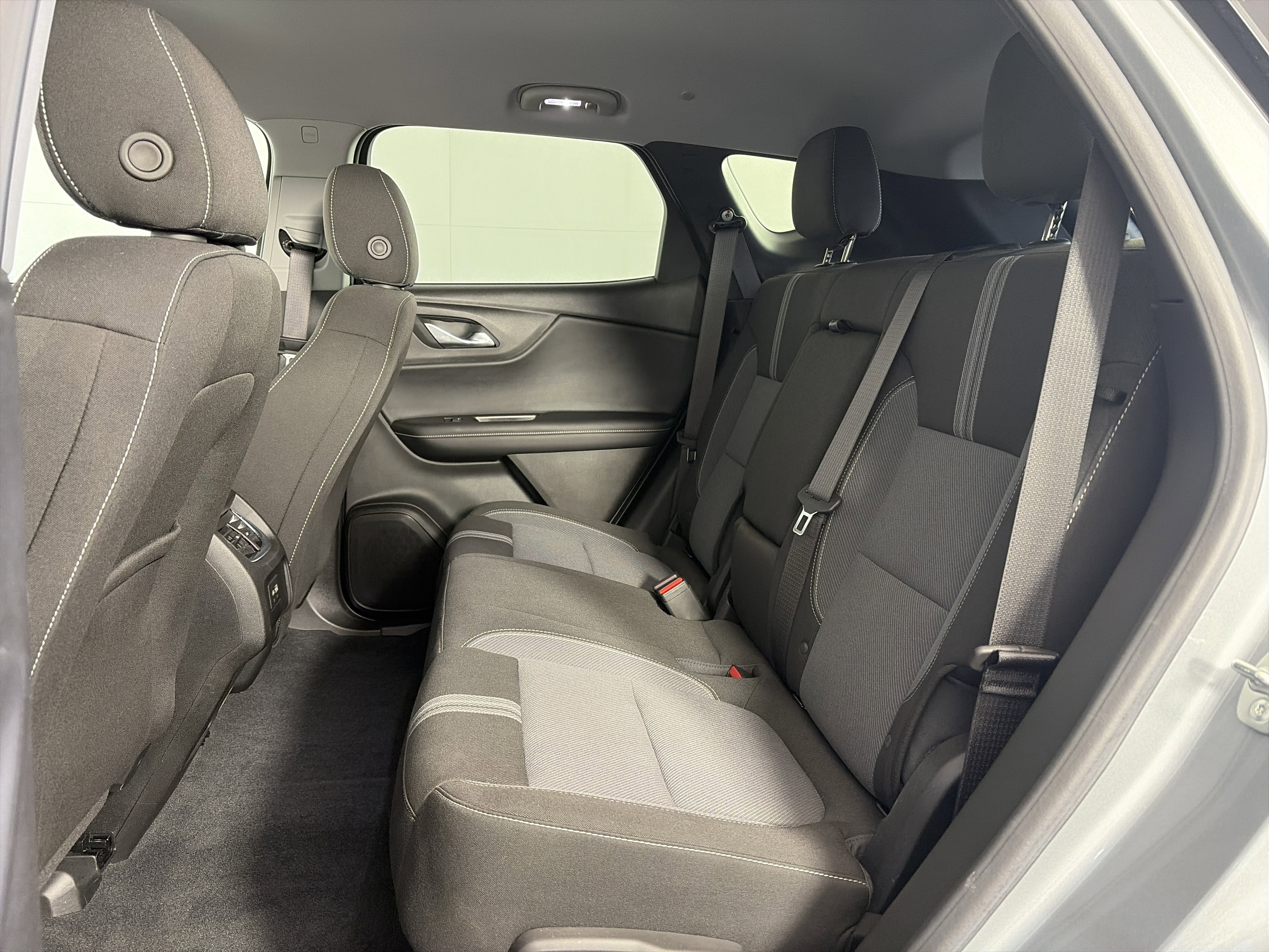 Certified 2024 Chevrolet Blazer LT w/ Convenience Package image 8