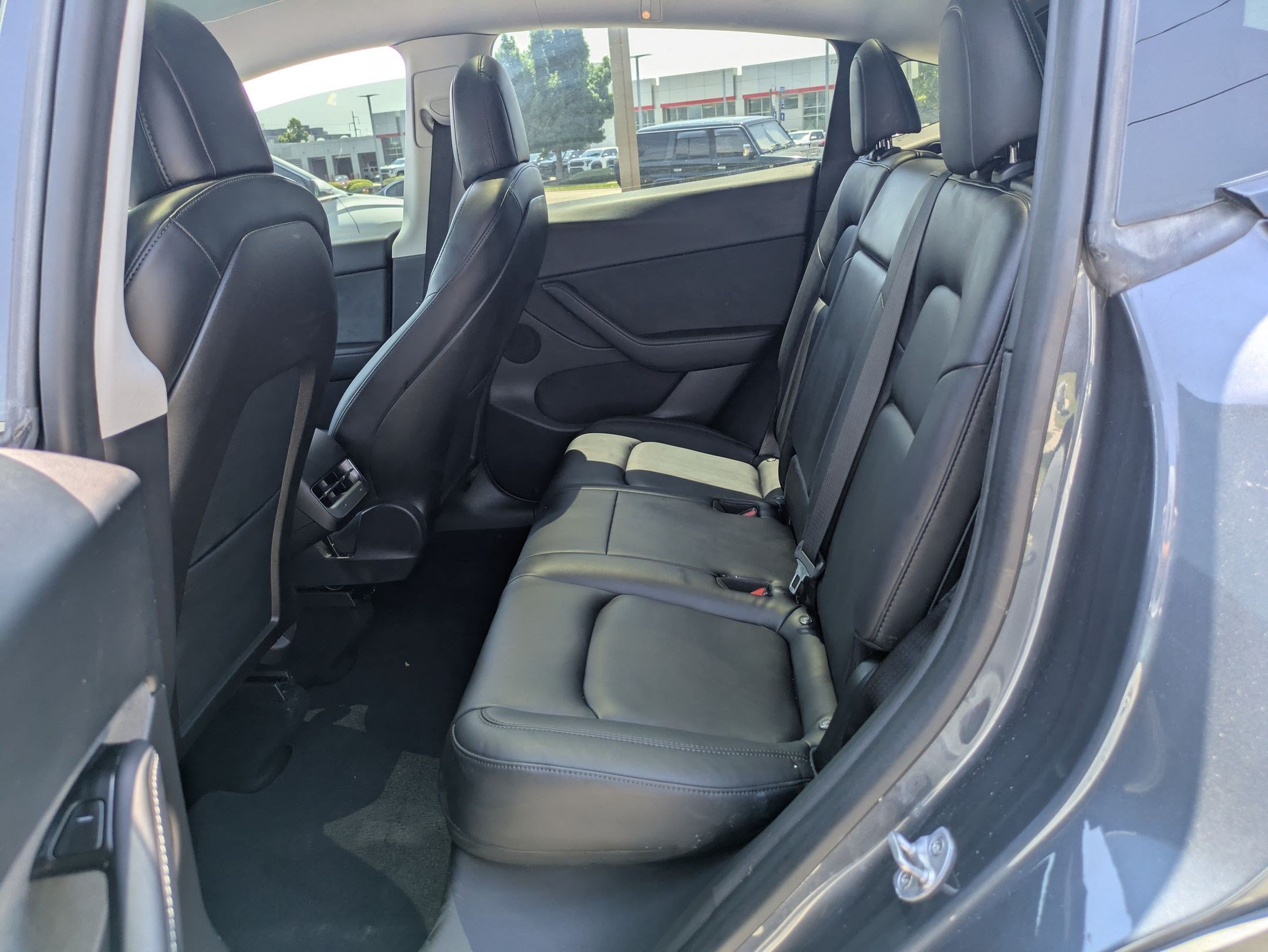 Used 2020 Tesla Model Y Long Range AWD/4WD image 26