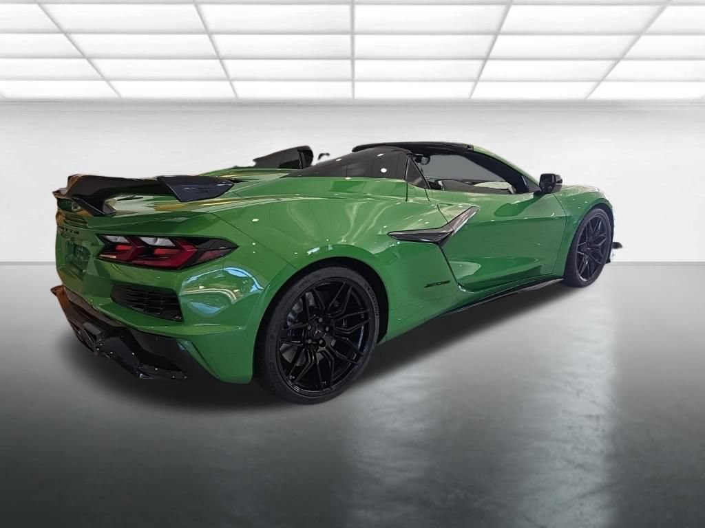 New 2027 Chevrolet Corvette Z06 RWD image 6