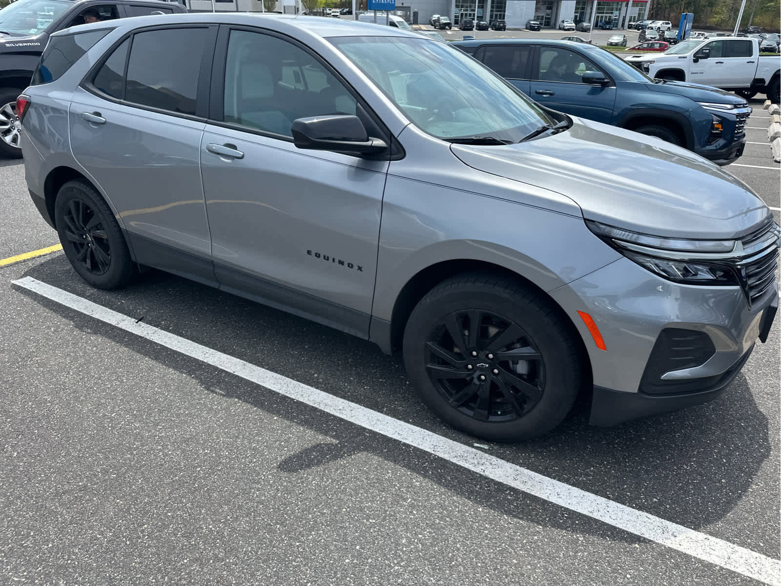 Certified 2024 Chevrolet Equinox LS w/ LS Convenience Package FWD image 2