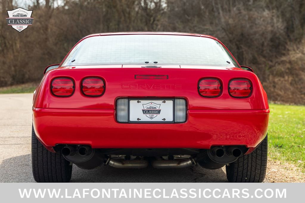 Used 1991 Chevrolet Corvette Coupe image 13