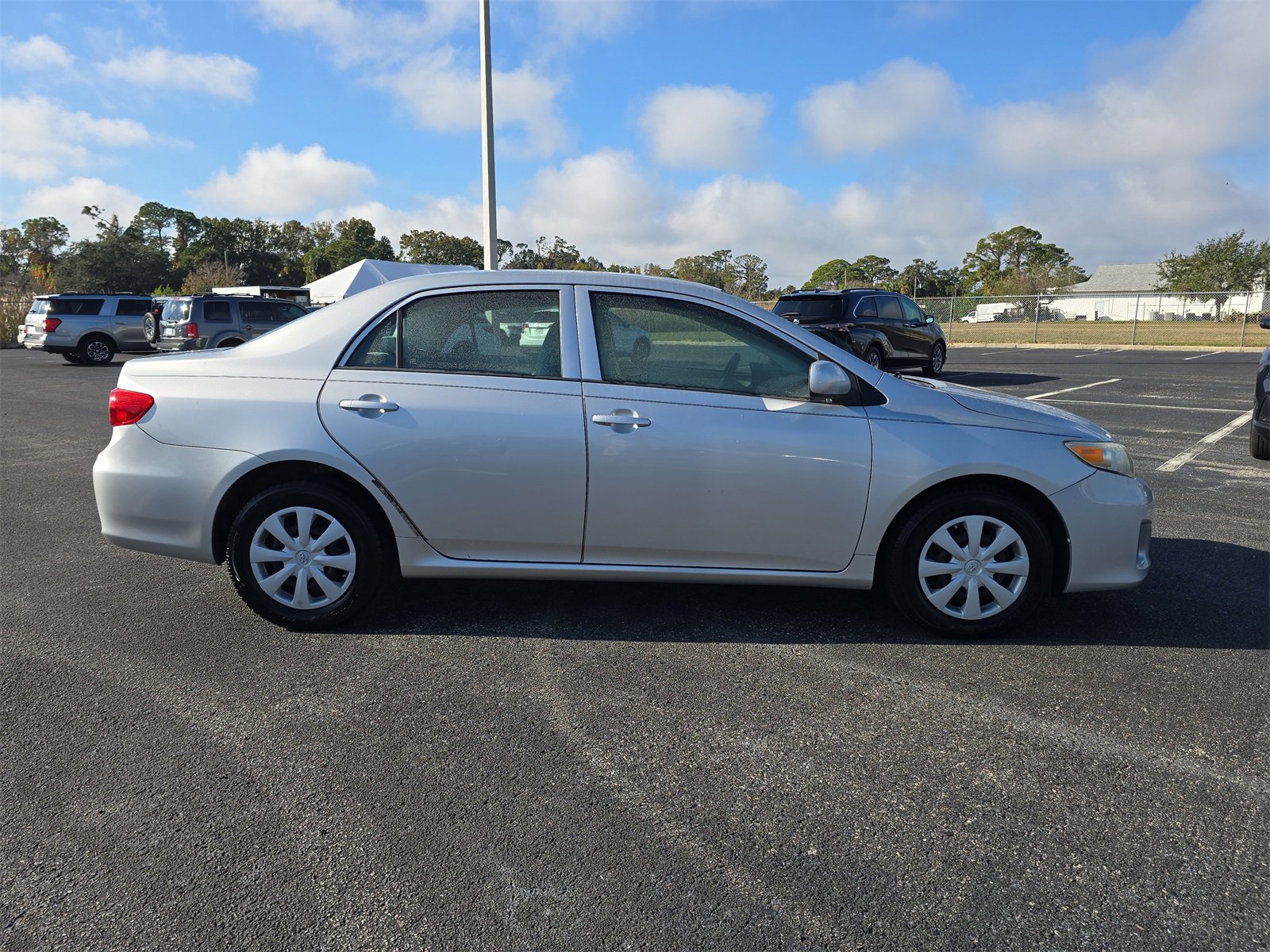 Used 2012 Toyota Corolla L image 3