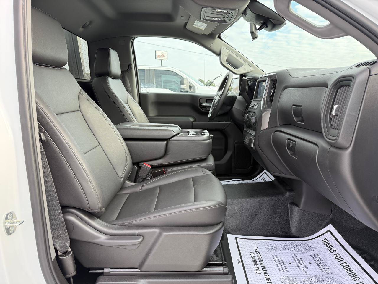 Used 2022 Chevrolet Silverado 1500 W/T w/ WT Value Package AWD/4WD image 18