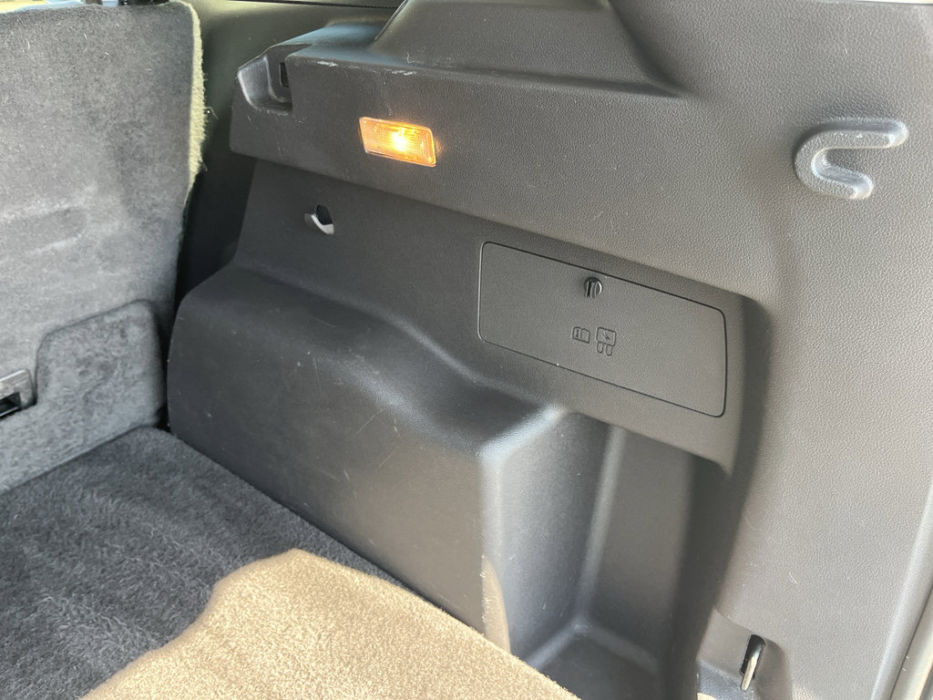Used 2013 Ford Escape SEL image 36