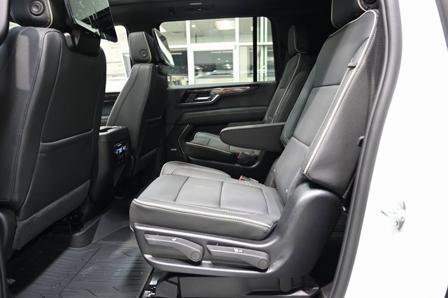 New 2026 GMC Yukon XL Elevation w/ Elevation Premium Package image 9