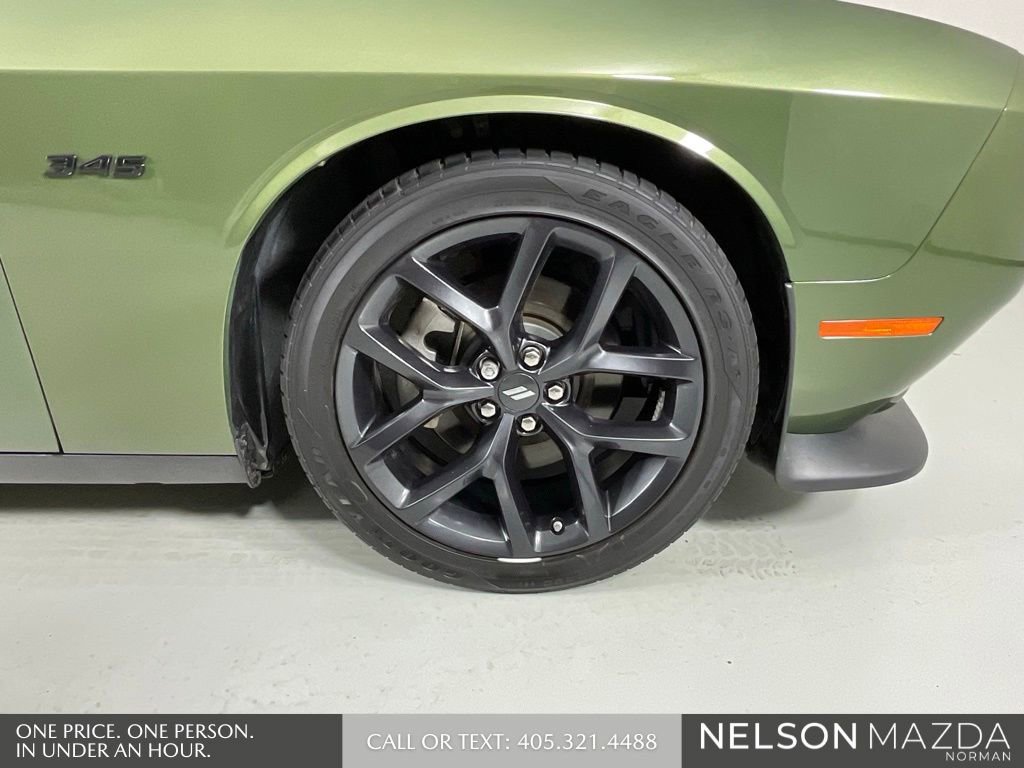 Used 2023 Dodge Challenger R/T w/ Plus Package image 10