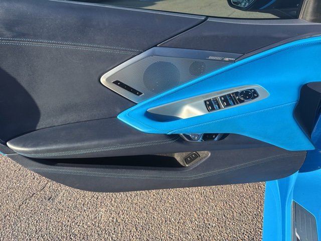 Used 2022 Chevrolet Corvette Stingray w/ Z51 Performance Package image 9