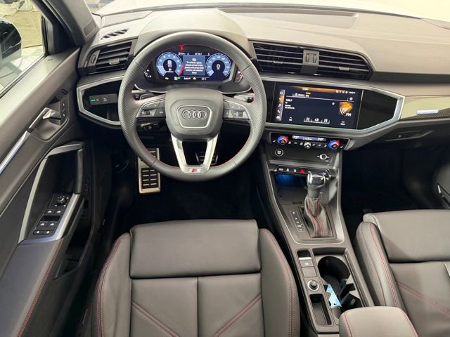 Used 2025 Audi Q3 2.0T Premium Plus w/ Premium Plus Package image 11